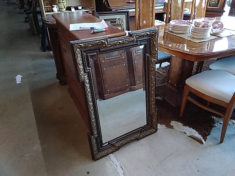 MIROIR ANCIEN BISEAUTÉ DORÉ 69 X 100 CM