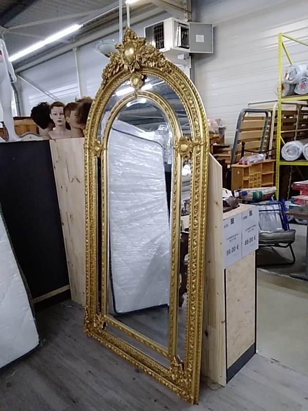 MIROIR BAROQUE DORÉ ARRONDI BISEAUTÉ 114 X 226 CM