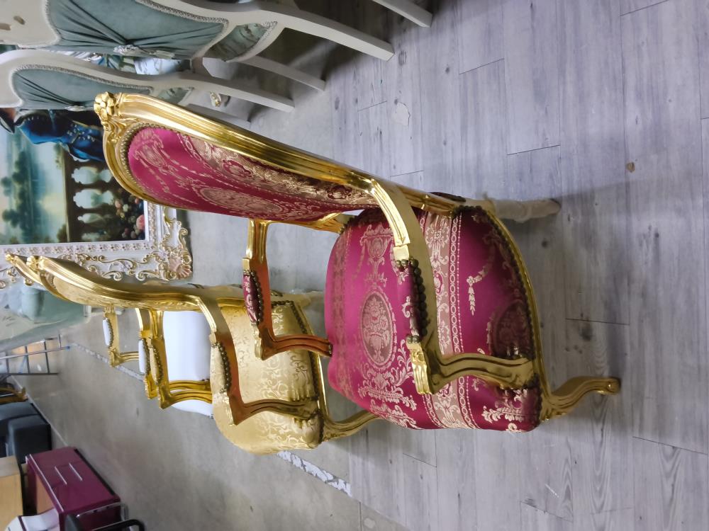 FAUTEUIL BAROQUE PETIT MODÈLE DORÉ TISSU ROUGE