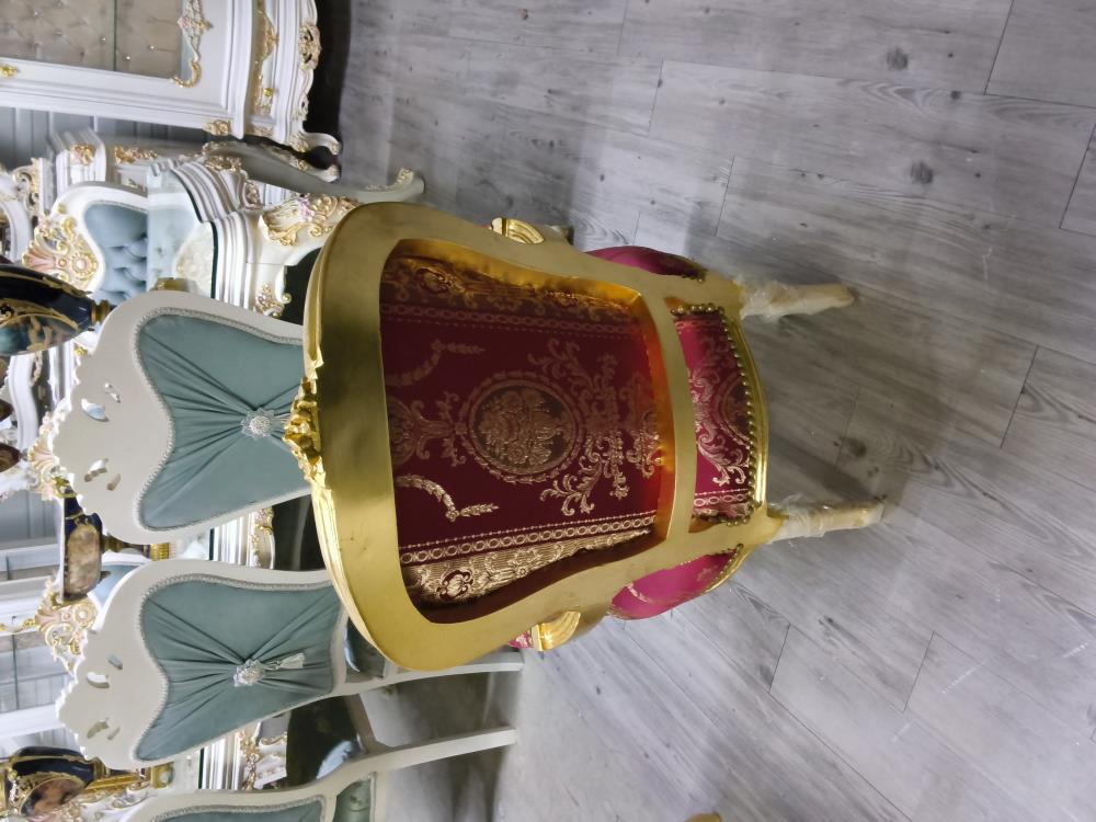 FAUTEUIL BAROQUE PETIT MODÈLE DORÉ TISSU ROUGE