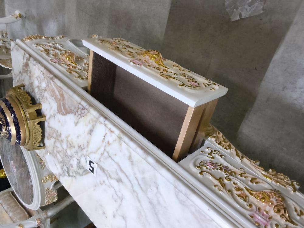 MEUBLE TÉLÉ BAROQUE BEIGE 3 TIROIRS MARBRE