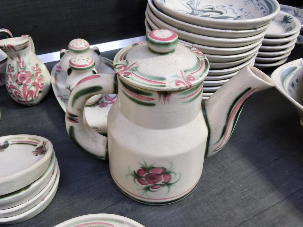 SERVICE EN GRES QUIMPER KERA LUC 41 PIÈCES