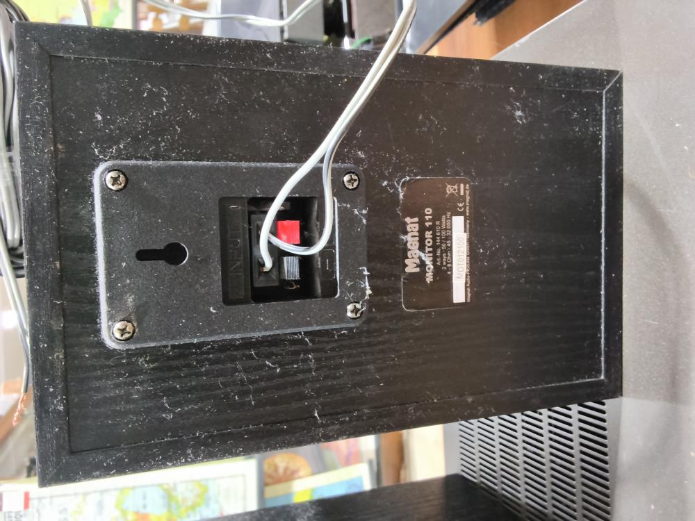 PAIRE DE HP MAGNAT