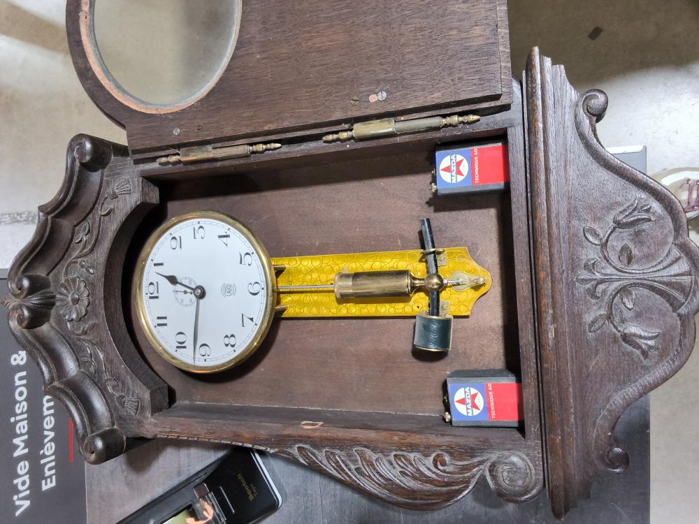 HORLOGE ANCIENNE ÉLECTRIQUE