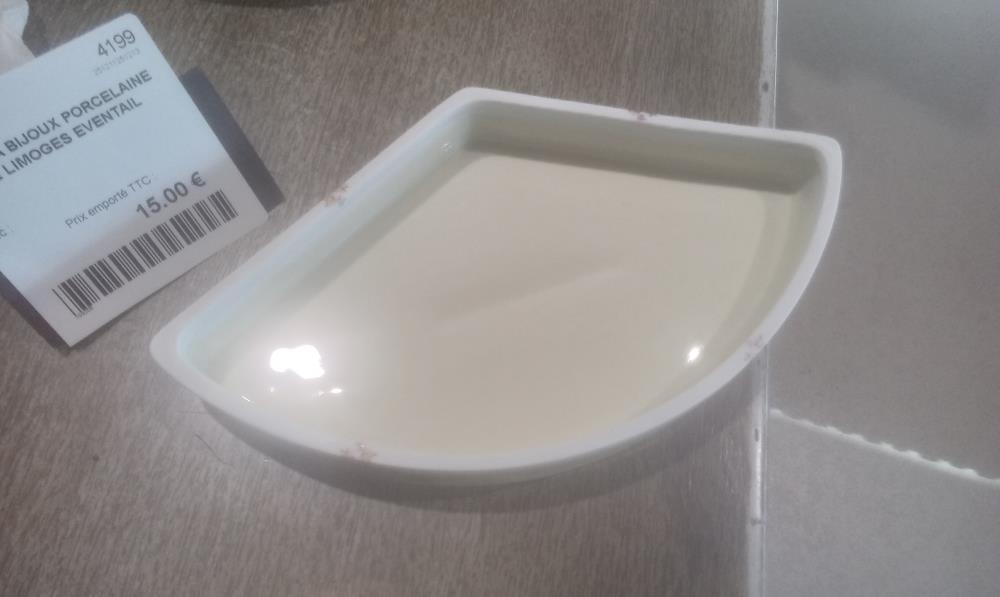 BOITE A BIJOUX PORCELAINE DE LIMOGES EVENTAIL