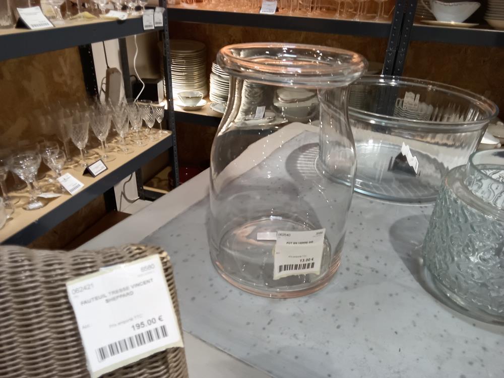 POT EN VERRE GM