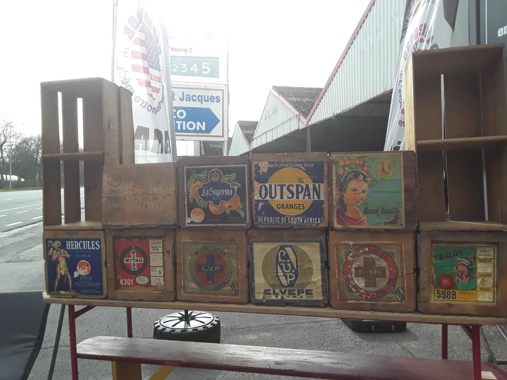 CAISSE EN BOIS PUBLICITAIRE