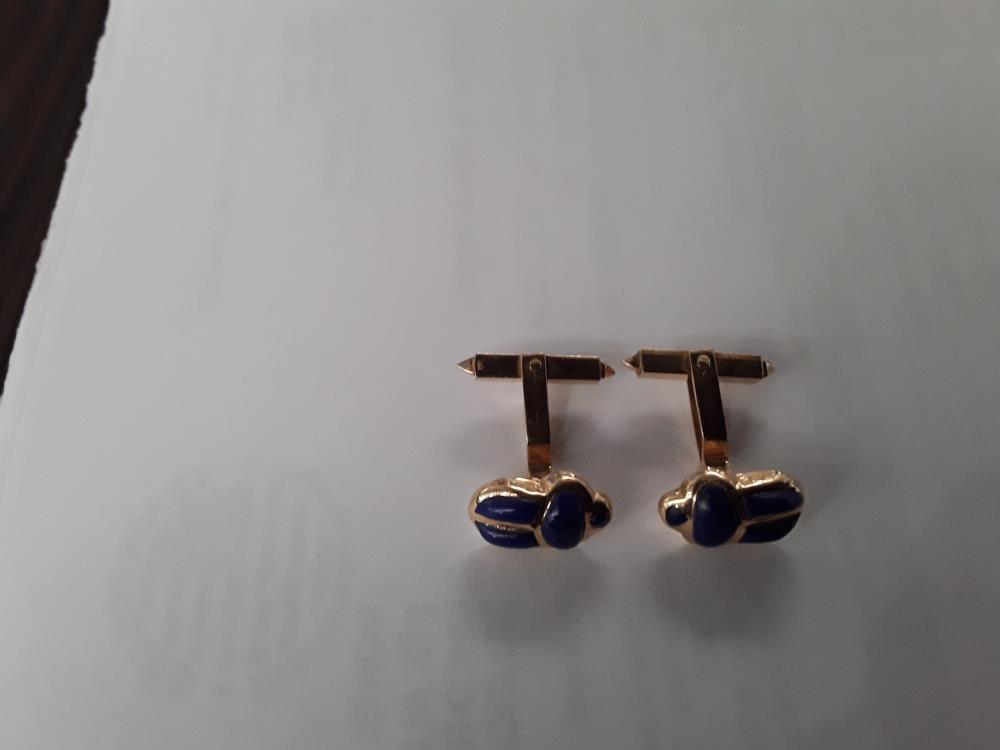 BOUTON DE MANCHETTE SCARABÉ OR 18K 10,3 GR ORNÉ LAPIS LAZULI +/-7,2GR OR 18K