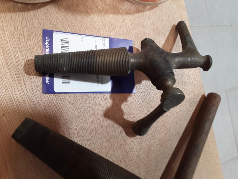 ROBINET DE BRASSERIE EN LAITON