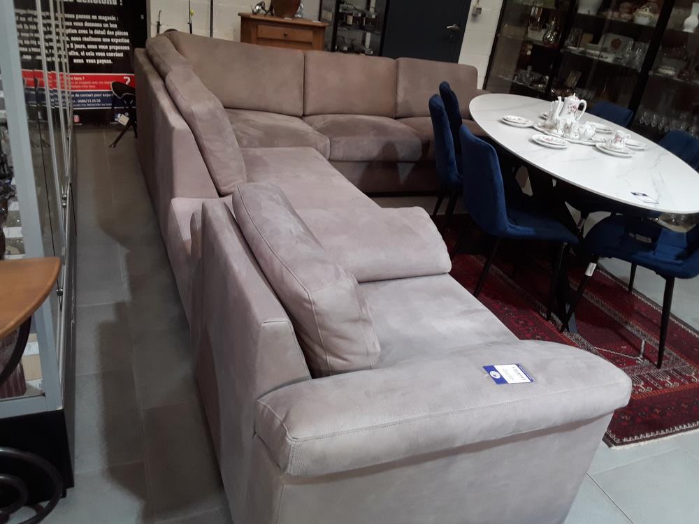 SALON D'ANGLE AVEC FAUTEUIL 2M85 PAR 2M15 FINITION ALCANTARA