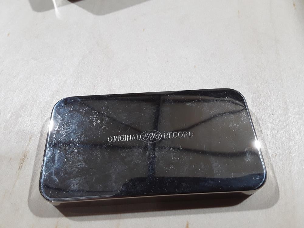 SERINGUE ORIGINAL EVA RECORD 5CC EN VERRE AVEC BOITE METAL