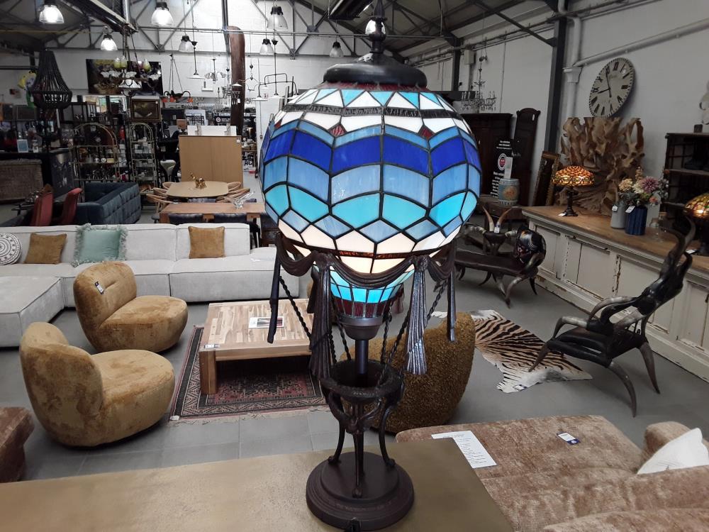LAMPE MONGOLFIÈRE BLEU TIFFANY 936
