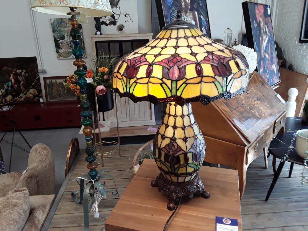 LAMPE TIFFANY CHAMPIGNION JAUNE ET ORANGE 891