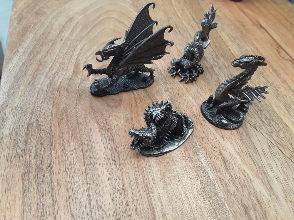 PERSONNAGE DRAGON EN PLOMB