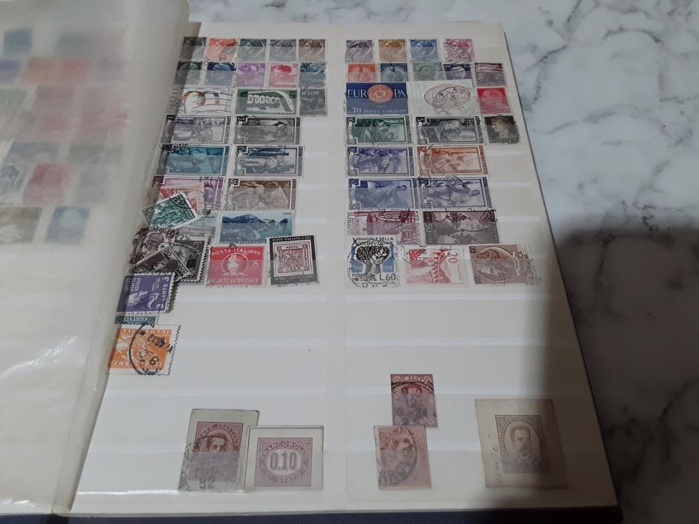 ALBUM TIMBRES FRANCE HOLLANDE ITALIE INDE INDONESIE ET AUTRES