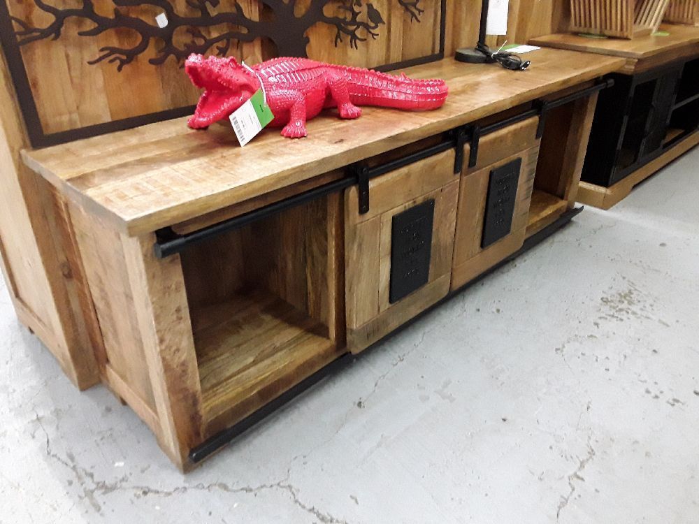 MEUBLE TV MANGUIER PORTE COULISSANTE BOIS METAL 160 *40*55