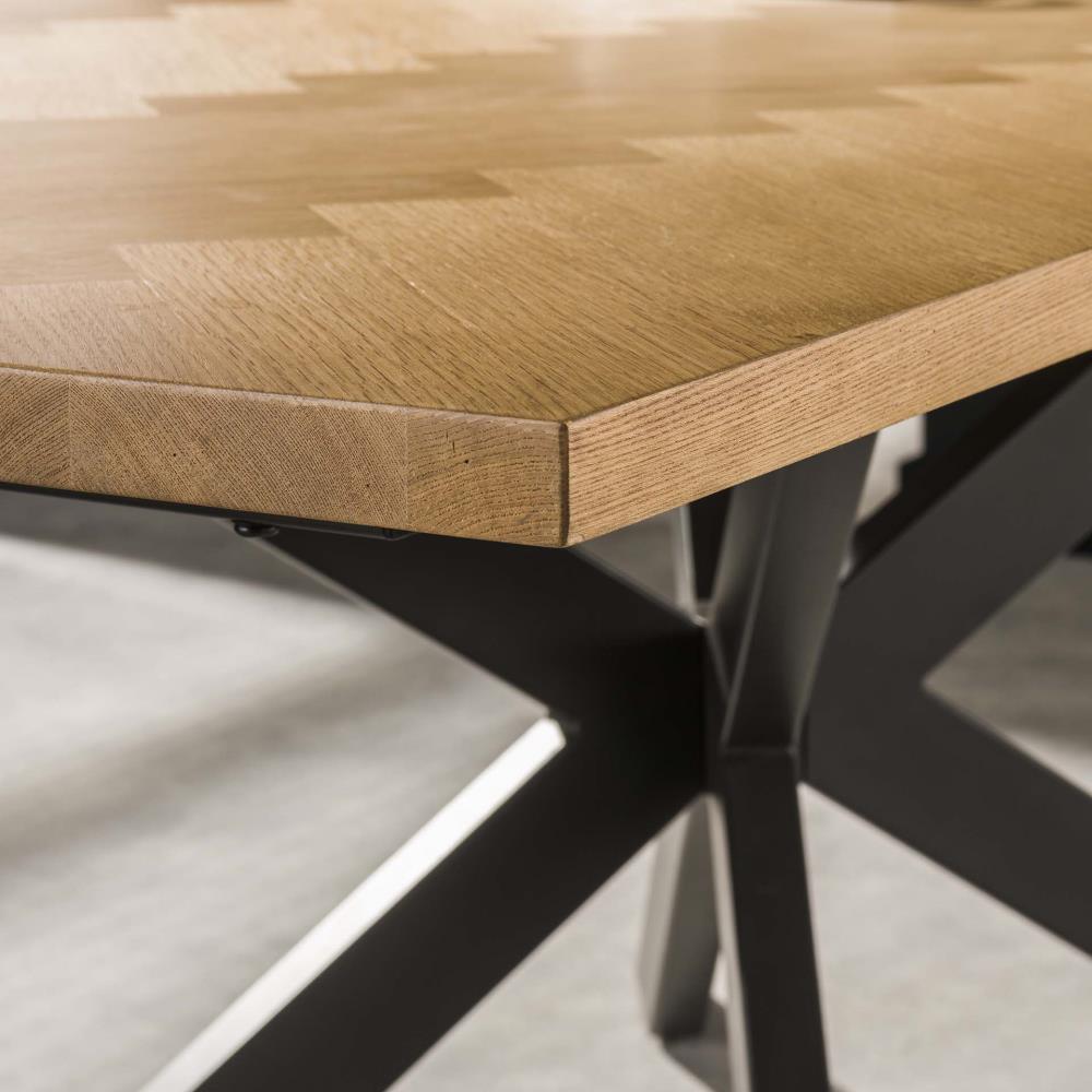 TABLE A MANGER 200 CM MOTIF CHEVRONS / CHENE NATUREL DESTOCK