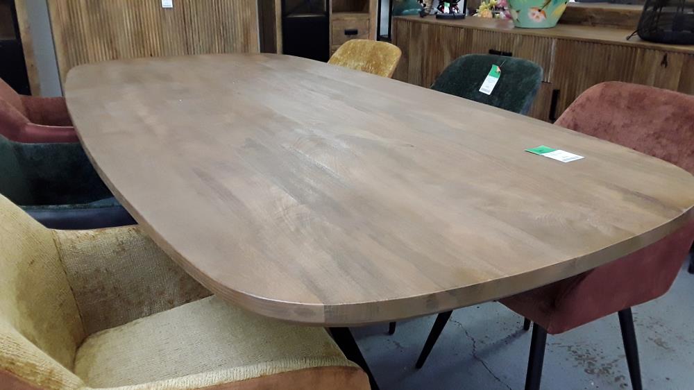 TABLE RAMPUR MANGUIER 220 CM PIED ETOILLE