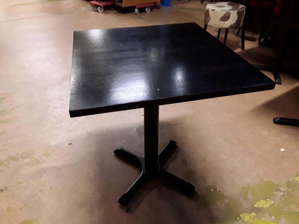 TABLE BISTRO CARRÉ 65CM
