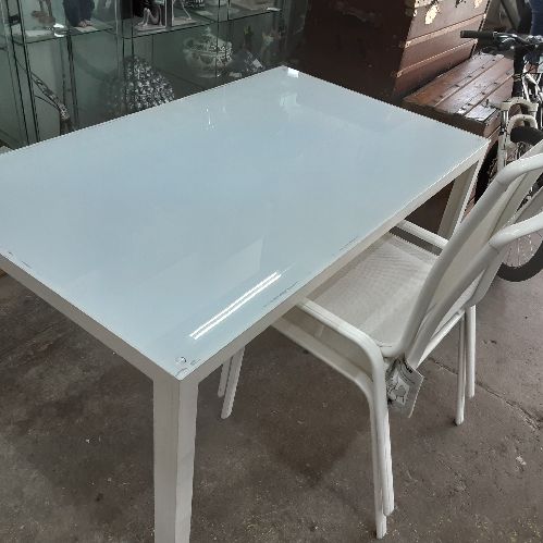 TABLE RECTANGULAIRE 150X90