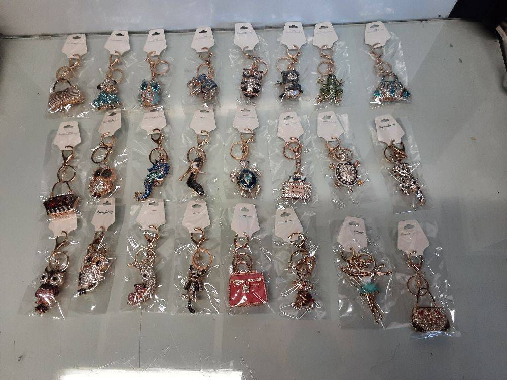 PORTE CLEFS STRASS