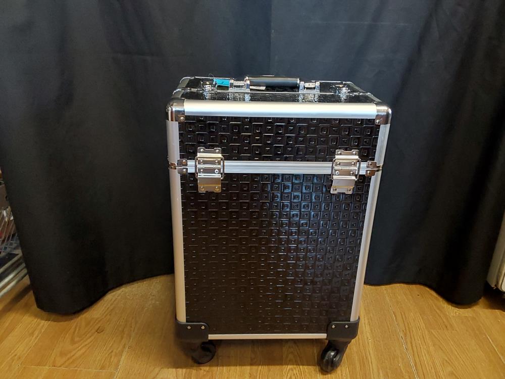 VALISE VANITY MAQUILLAGE ALU NOIR (501-024) 2ÈME CHOIX