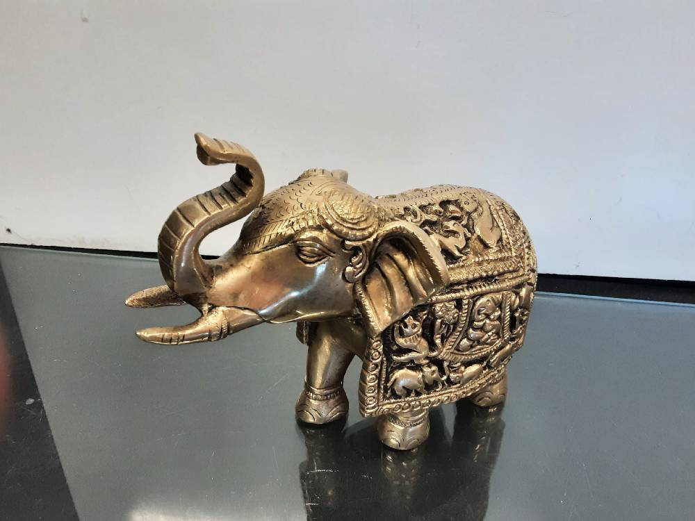 ÉLÉPHANT EN BRONZE