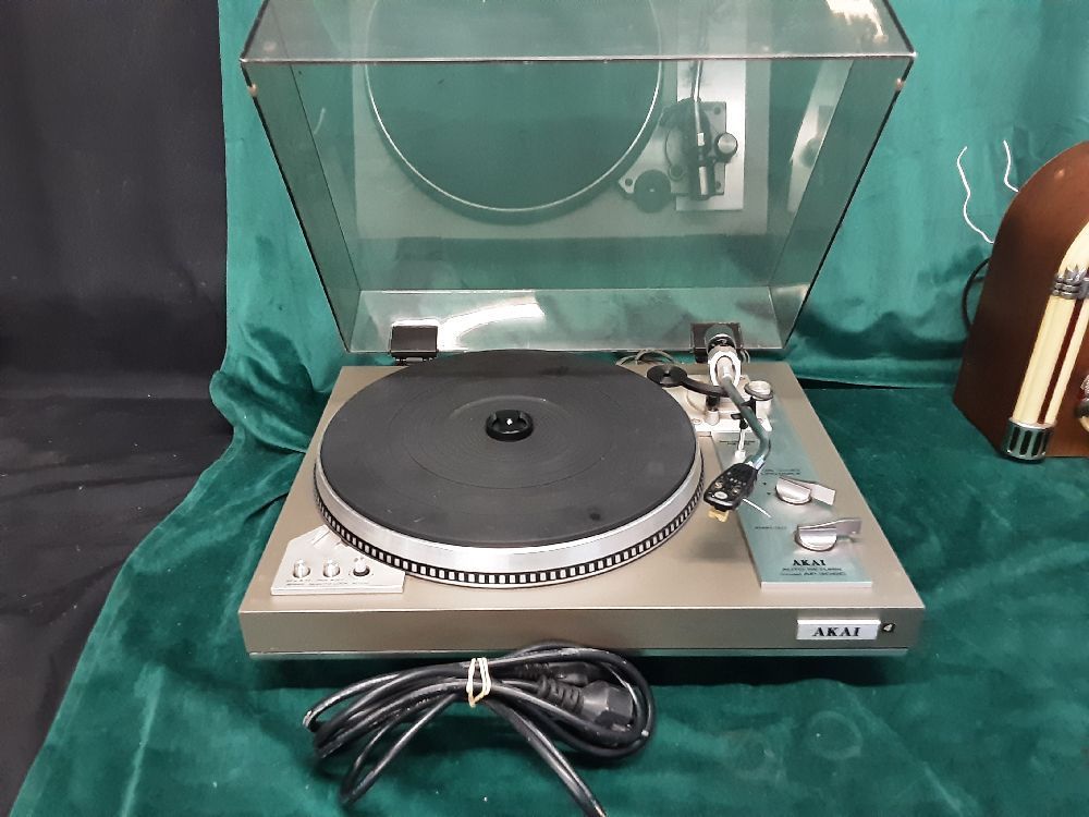 PLATINE VINYLE  AKAI
