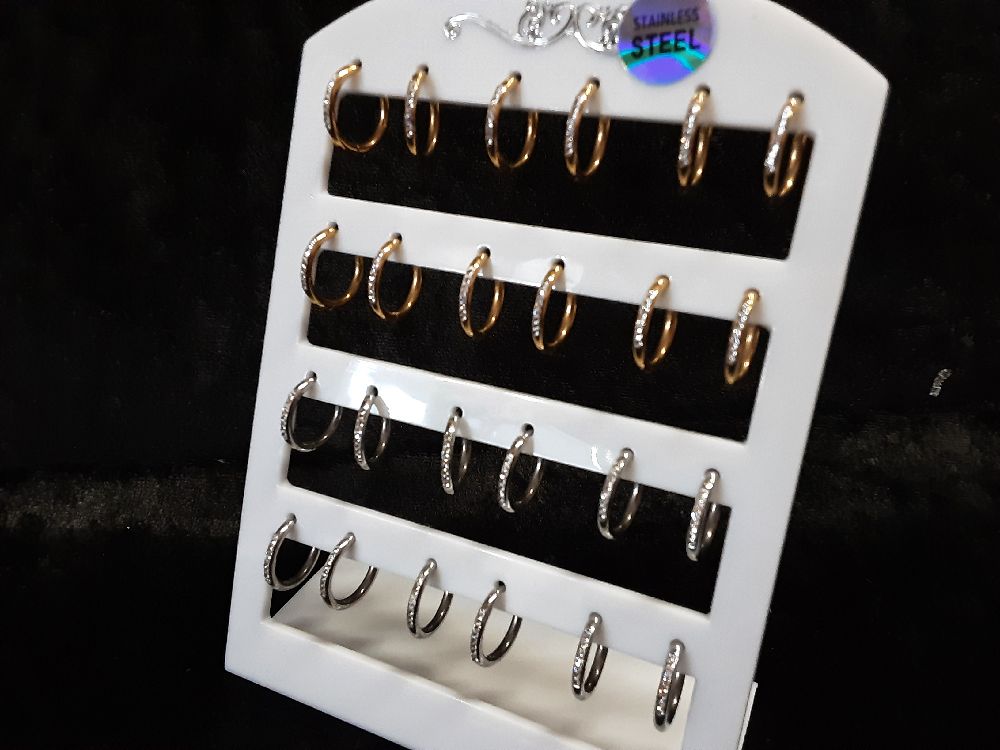 PAIRE DE BOUCLES D'OREILLES ACIER INOXIDABLE