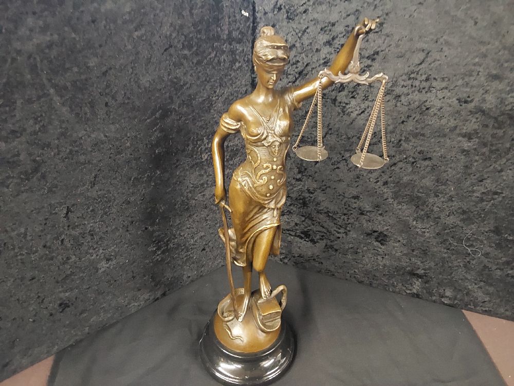 STATUETTE BRONZE JUSTICE VG-75