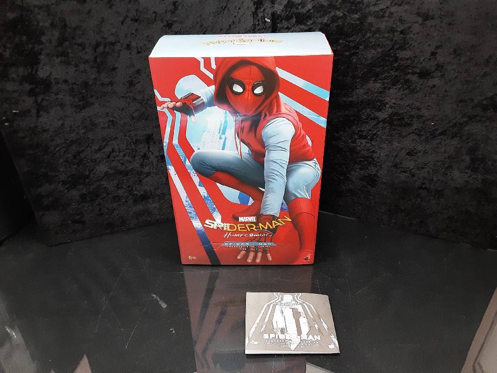 FIGURINE HOT TOYS MMS414 SPIDER-MAN HOMECOMING SPIDER-MAN HOMEMADE SUIT VERSION 