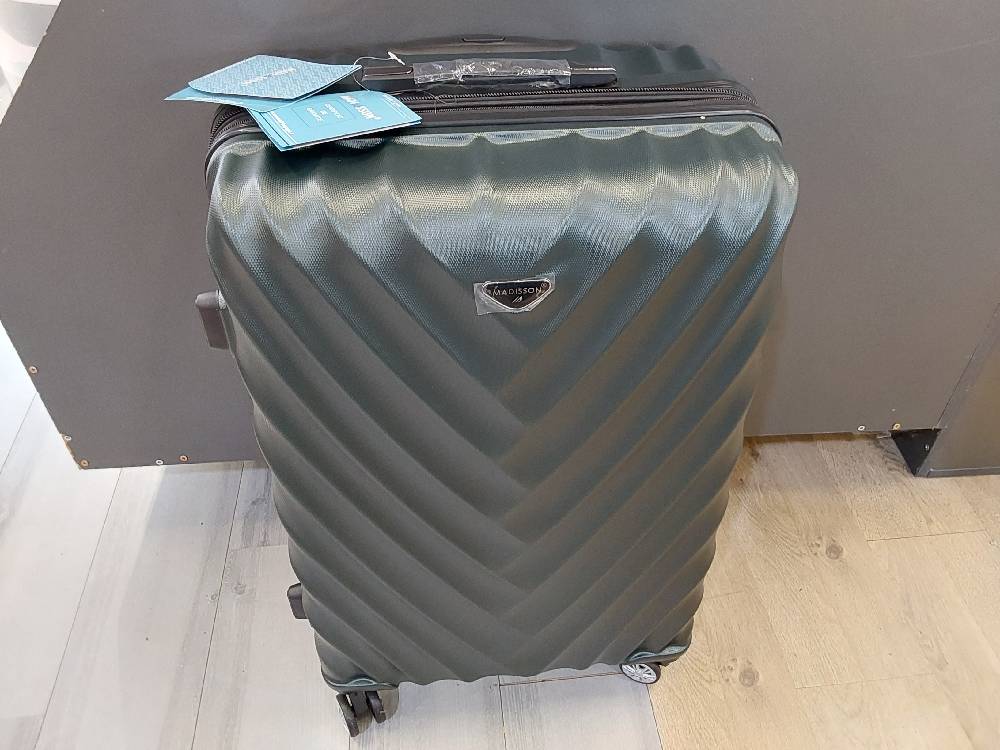VALISE GM VERT FONCE - MADISSON - 100% ABS - DOUBLE ROULETTES (93503)