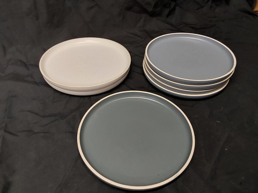 LOT 7 ASSIETTES MODERNE BLANC/BLEU