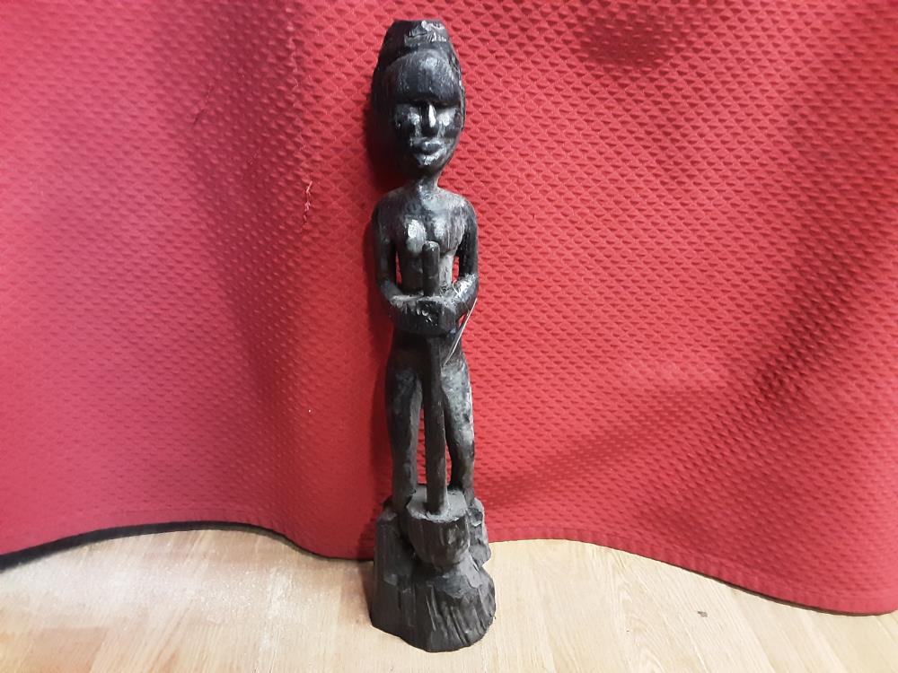 STATUETTE AFRICAINE MM 