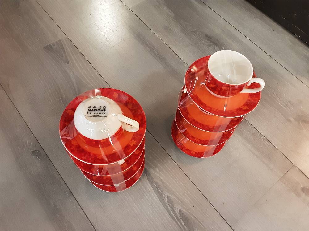 LOT DE 8 TASSES MAISON DU MONDE