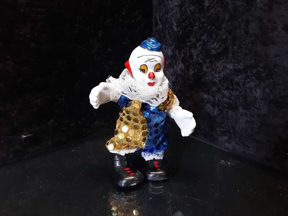 SUJET CLOWN PORCELAINE 