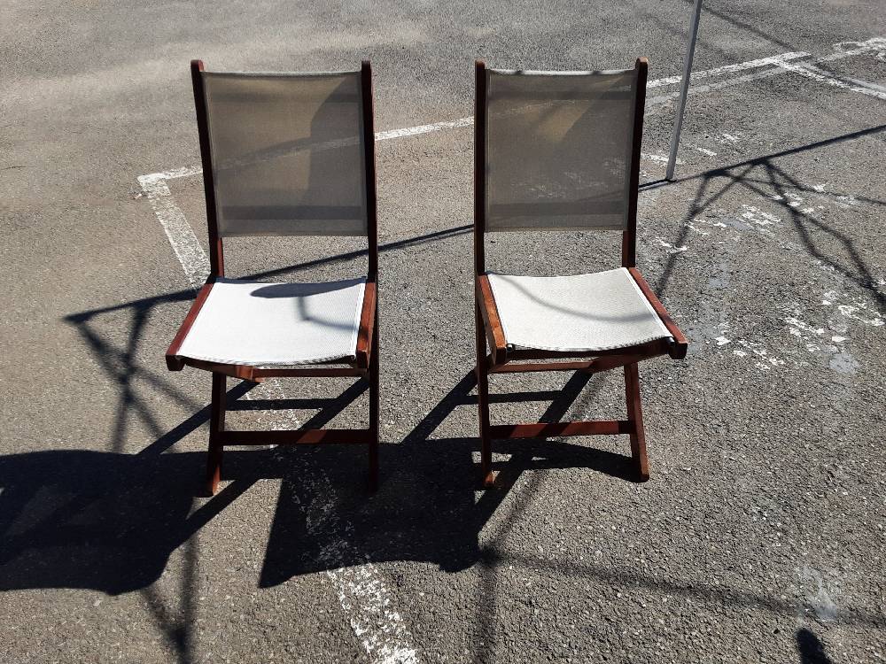 LOT DE 2 CHAISES BOIS EXOTIQUE TISSU BEIGE