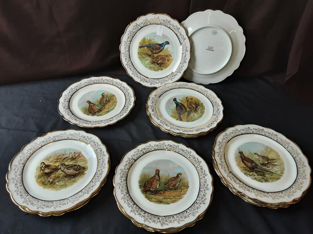 LOT DE 12 ASSIETTES A GIBIERS LIMOGES 