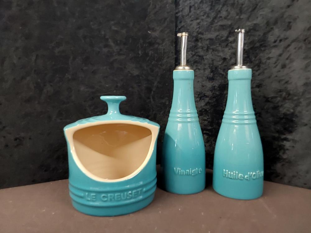 ENSEMBLE HUILE / VINAIGRE / POT A SEL LE CREUSET BLEU TURQUOISE