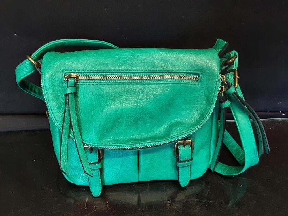 SAC A MAIN BANDOULIERE POP - COLORIS TURQUOISE