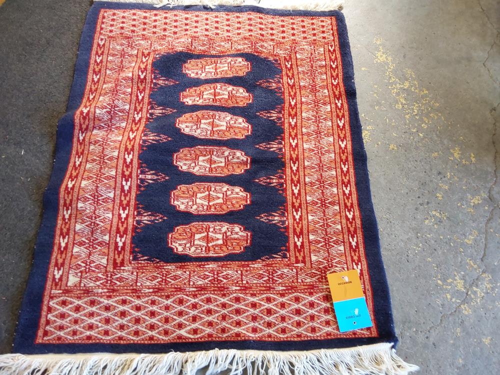 TAPIS TPM 85X66CM BLEU ET ROUGE