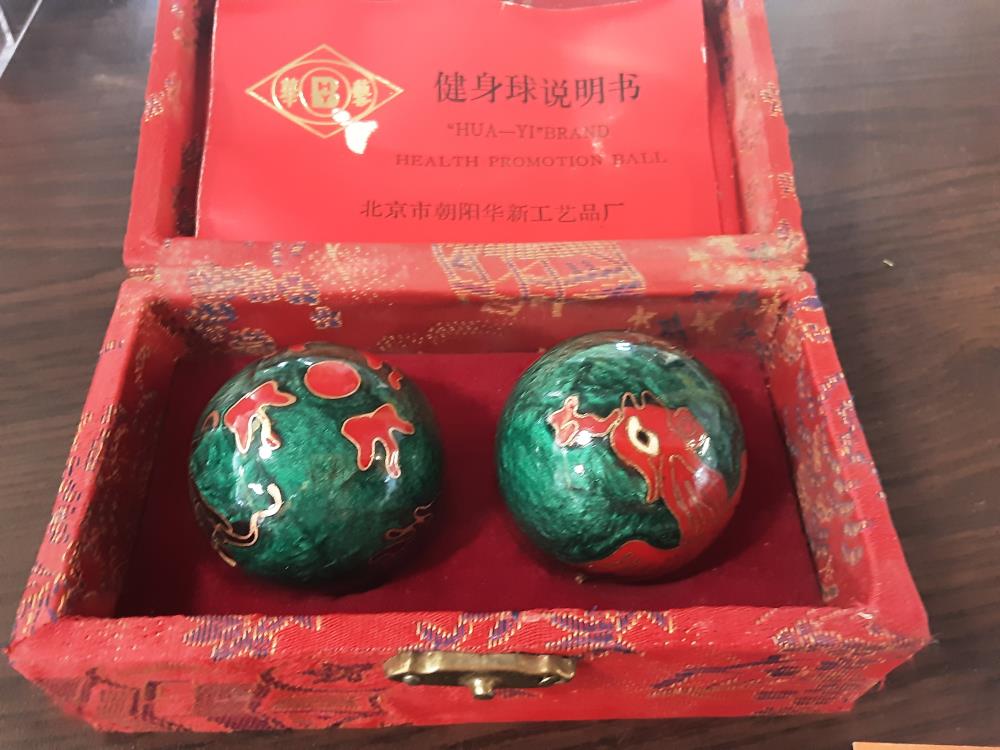 JEU DE BOULE DE CHINOISE