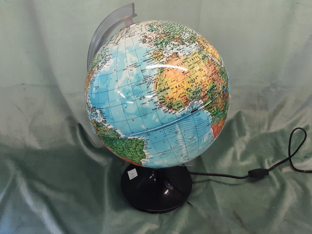 LAMPE GLOBE TERRESTE