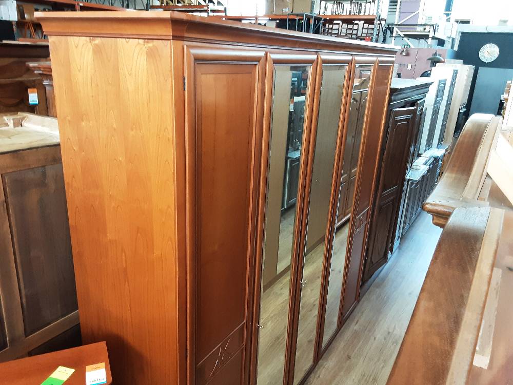 ARMOIRE EN BOIS 5 PORTES 