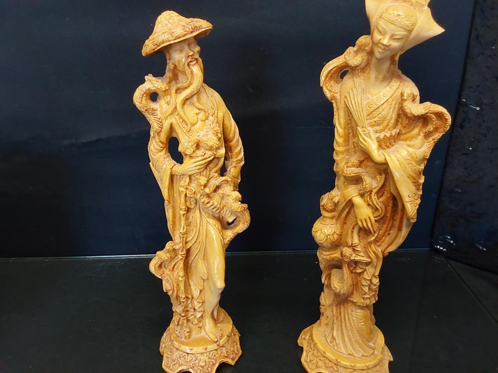 STATUETTE ASIATIQUE RESINE