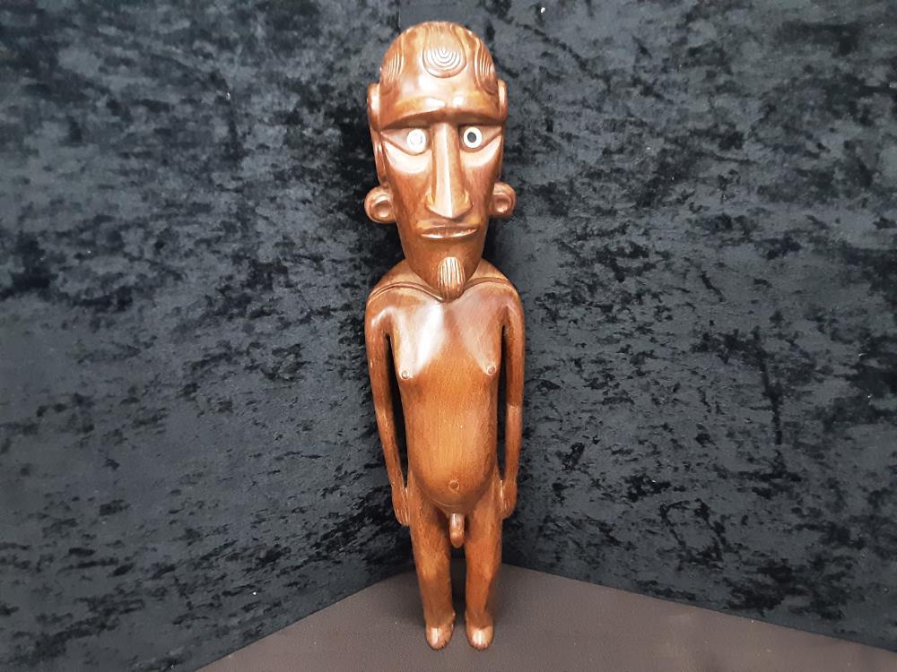 STATUETTE AFRICAINE EN BOIS 