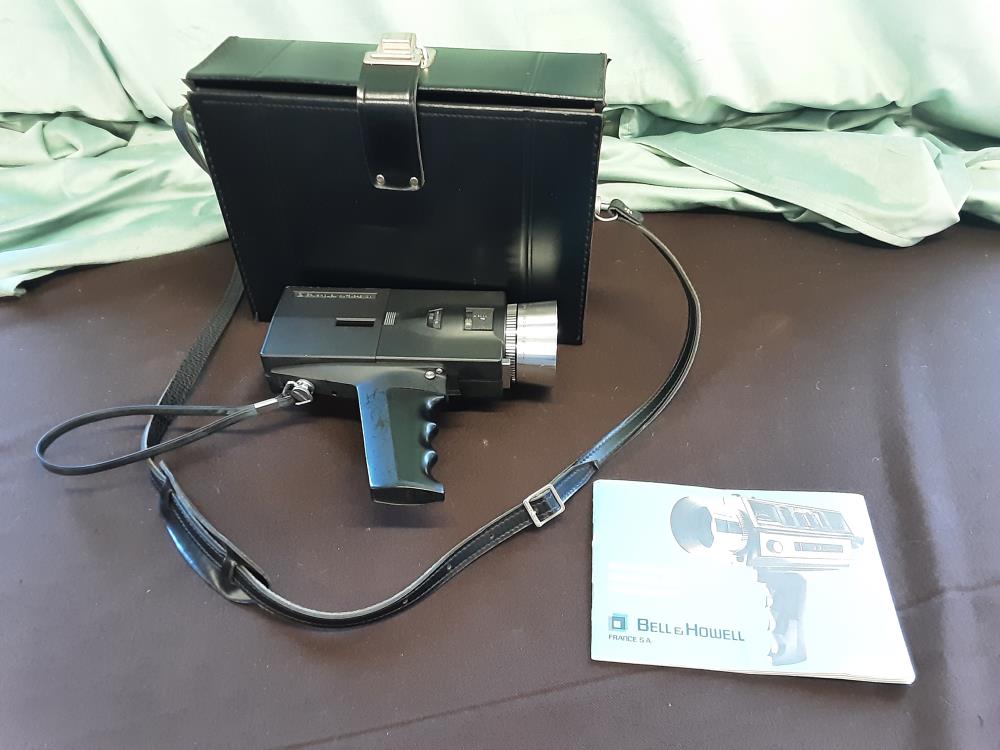 CAMERA BELL ET HOWELL AUTOLOAD 1216