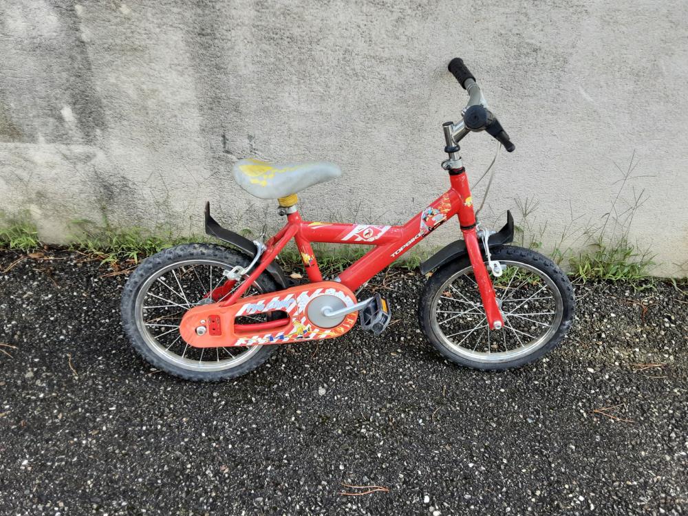 VELO ENFANT ROUGE TOPBIKE  14 P 