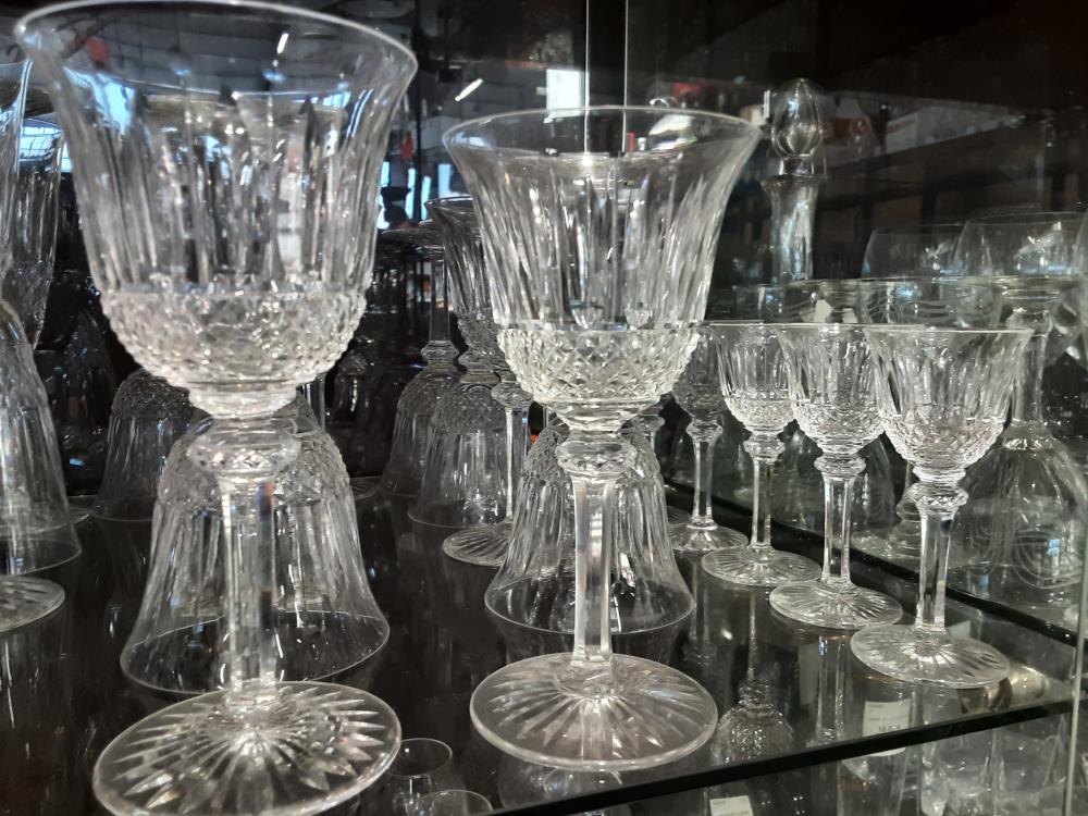 LOT DE 12 VERRES A EAU + 12 A VIN + 12 A LUQUEUR CRISTAL ST LOUIS