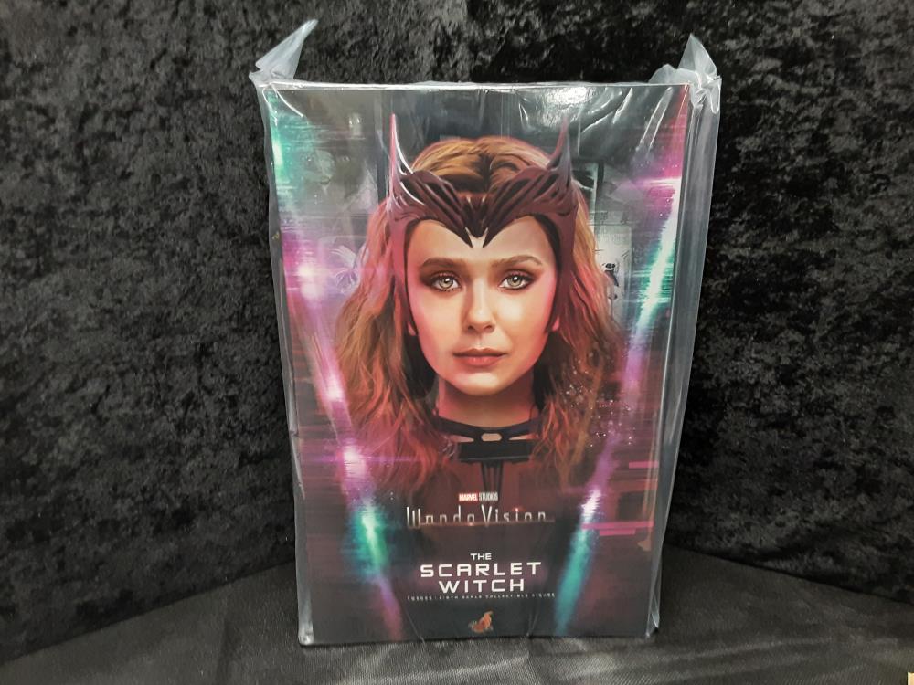 FIGURINE HOT TOYS WANDAVISION " THE SCARLET WITCH " TMS036 JAMAIS DÉBALLÉE